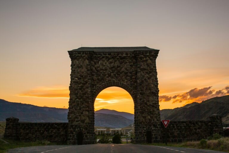 Where to Stay Near Yellowstone National Park (A Local’s Honest Breakdown)